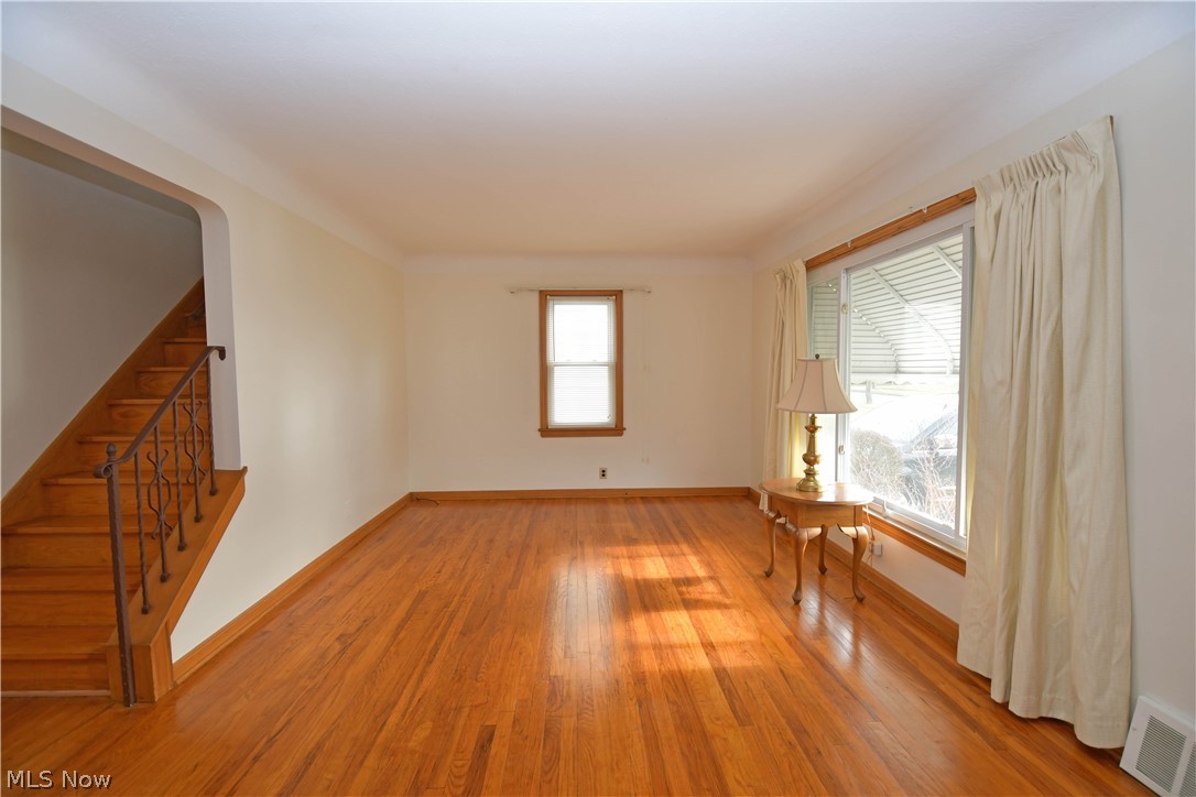 5515 Huron Road Lyndhurst, OH 44124 - Photo 8 of 35