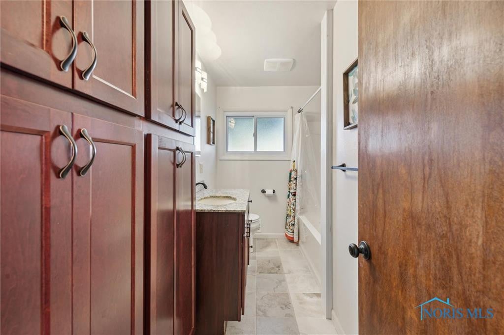 4931 Cedarhurst Road Toledo, OH 43613 - Photo 31 of 42 Gallery Image 31