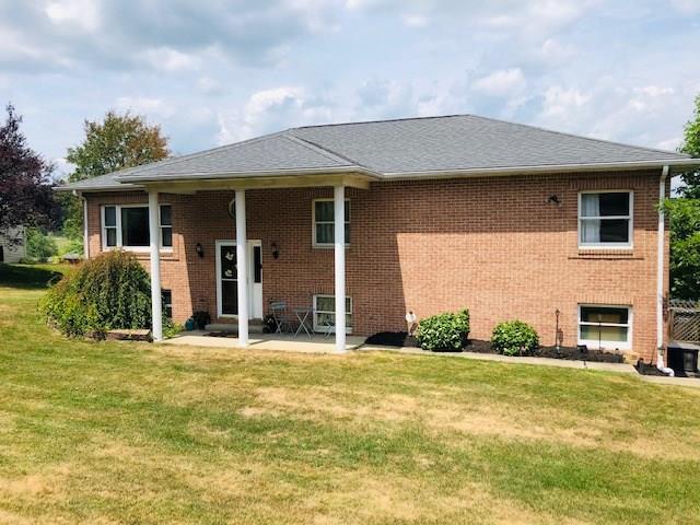 277 Holyoke Road Butler, PA 16001 - Photo 1 of 24