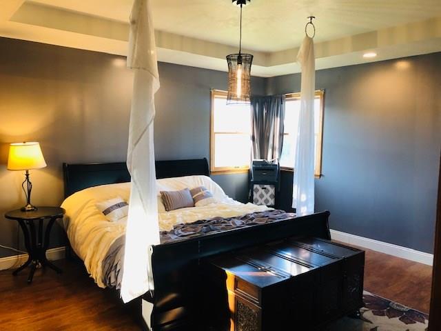 277 Holyoke Road Butler, PA 16001 - Photo 12 of 24 Master bedroom freshly painted and trey ceiling with recessed lights