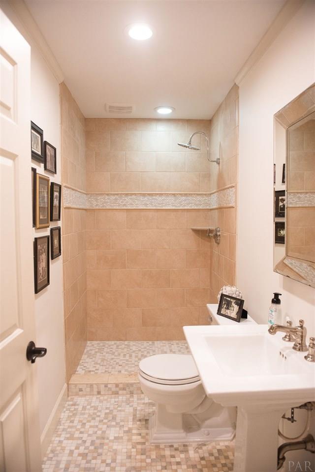 2451 Semur Road Pensacola, FL 32503 - Photo 21 of 49