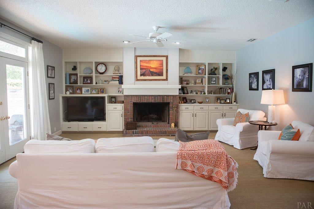 2451 Semur Road Pensacola, FL 32503 - Photo 10 of 49