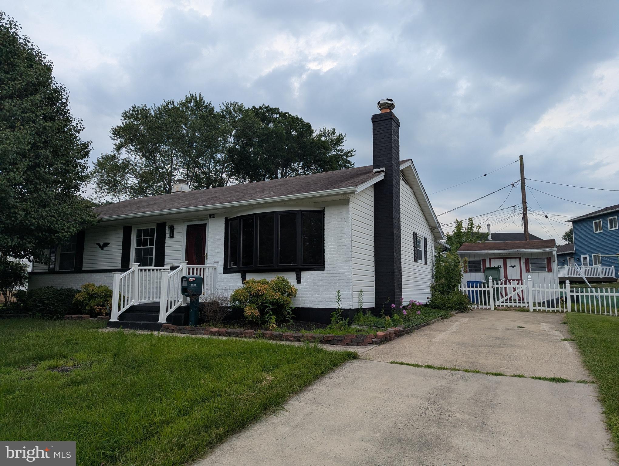 1907 Harewood Road Edgewood, MD 21040 - Photo 2 of 27 Gallery Image 2