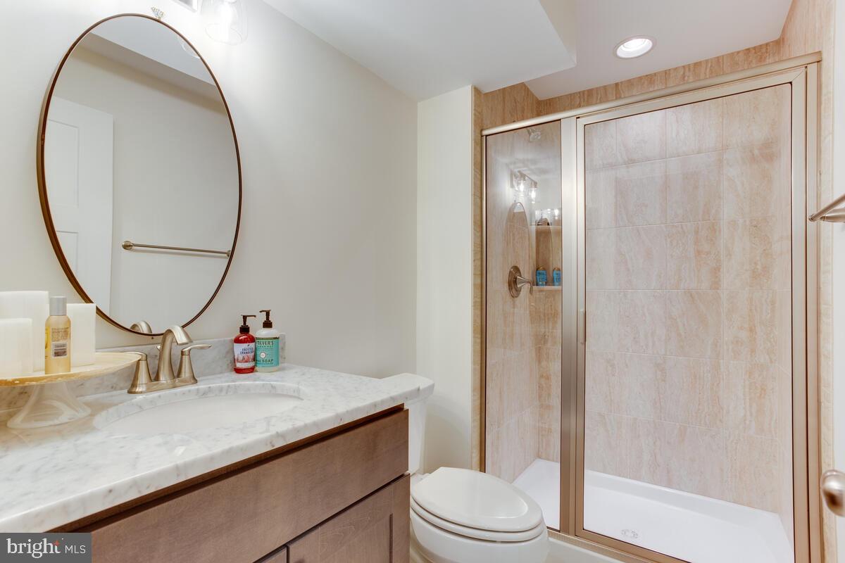 123 Sumner Road Annapolis, MD 21401 - Photo 31 of 44 Basement Full bathroom