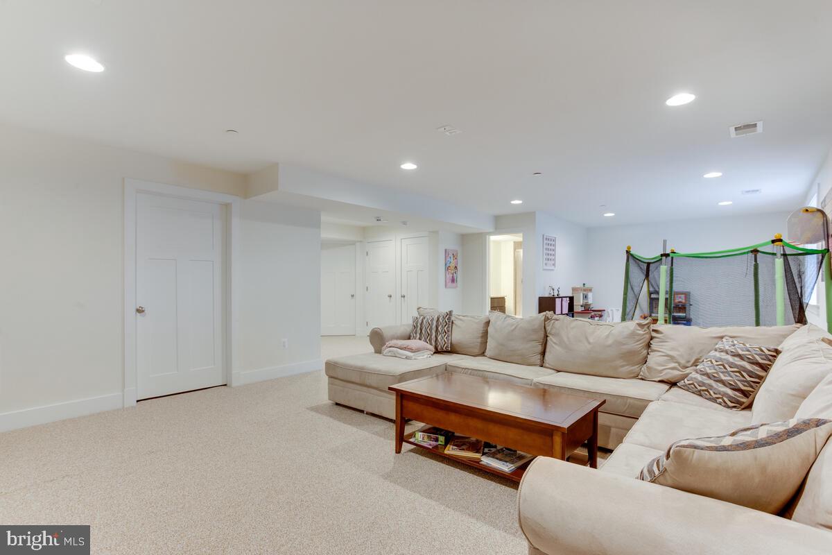 123 Sumner Road Annapolis, MD 21401 - Photo 33 of 44 Large Fully finished basement