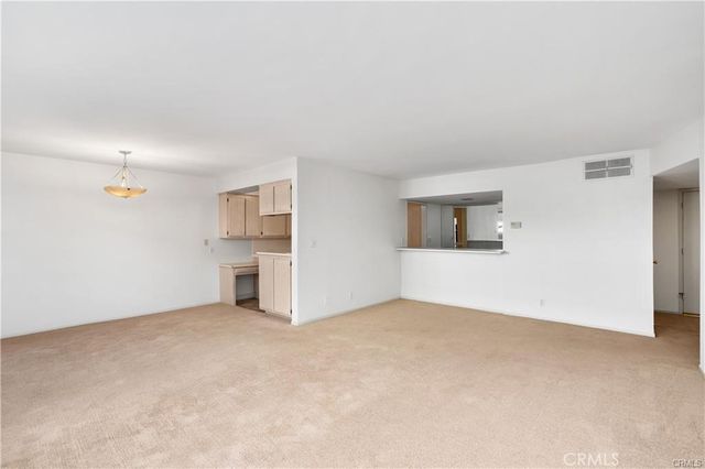 $2,840 | 4647 Willis Avenue, Unit 224, Sherman Oaks, CA 91403