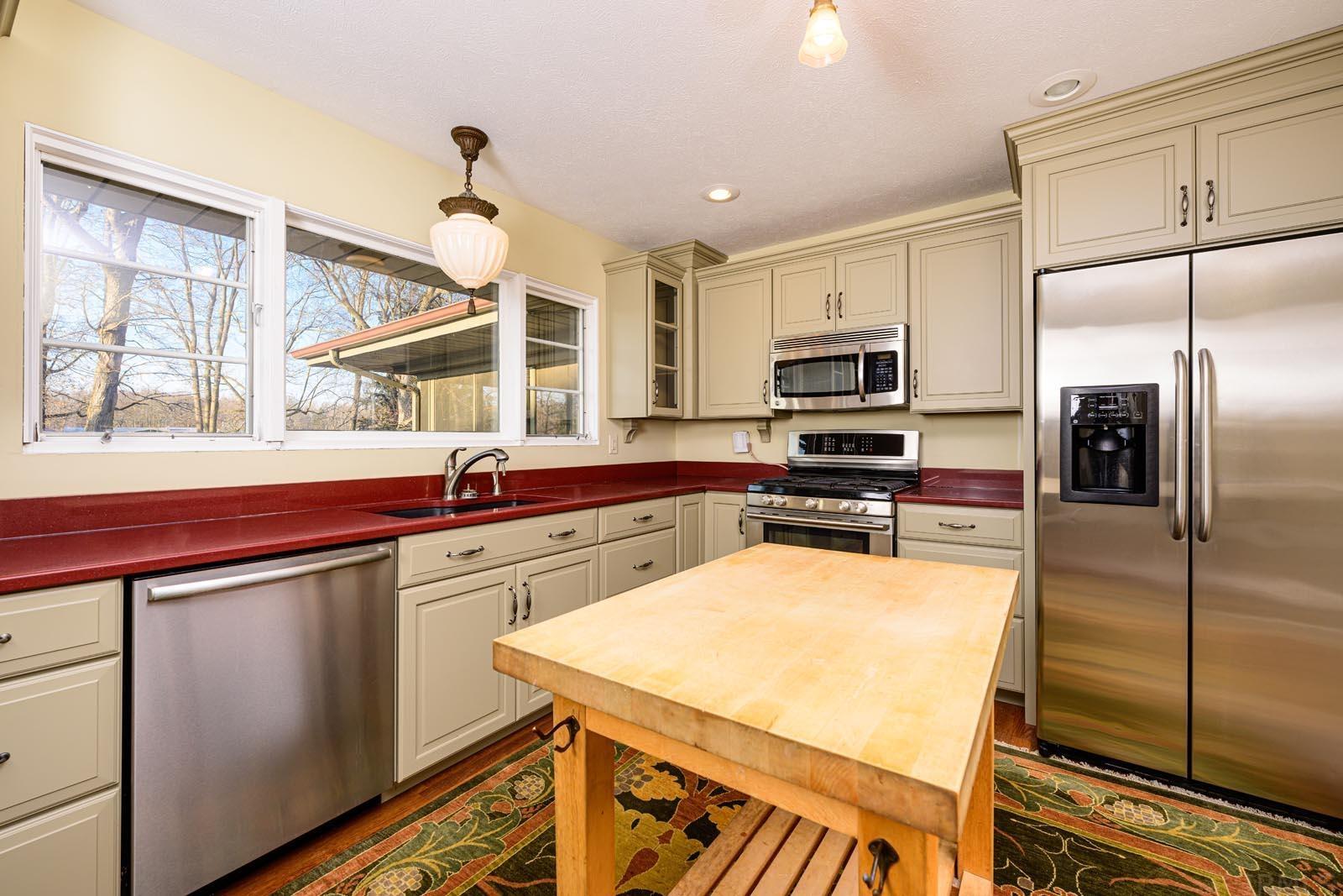 3528 Gordon Road Elkhart, IN 46516 - Photo 16 of 36 Gallery Image 16