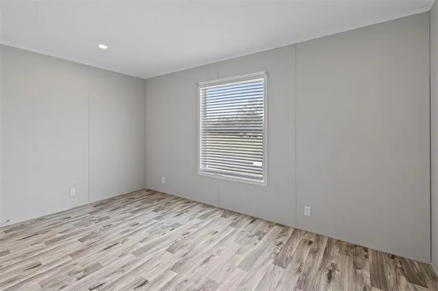 $1,350 | 583 I 10 Mobile Village Road, Unit 55, Lake Charles, LA 70615