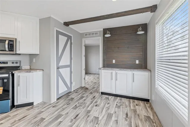 $1,350 | 583 I 10 Mobile Village Road, Unit 55, Lake Charles, LA 70615