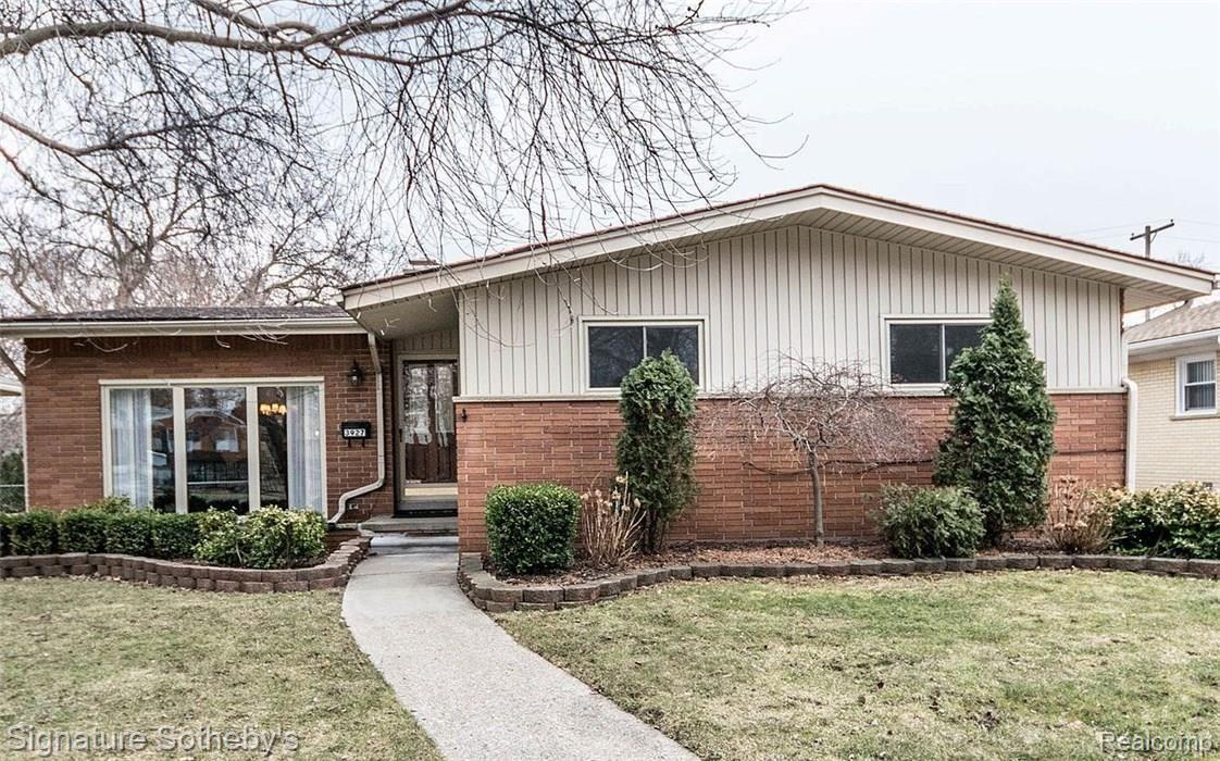 3927 Highfield Road Royal Oak, MI 48073 - Photo 1 of 14 Highfield Front.jpg