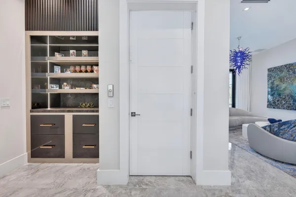 $100,000 | 785 Northeast 70th Street, Boca Raton, FL 33487