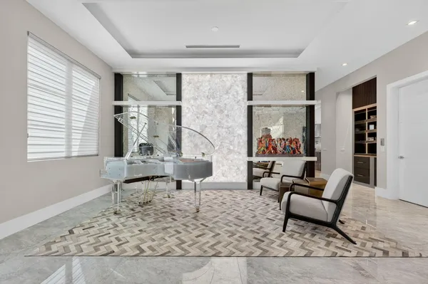 $100,000 | 785 Northeast 70th Street, Boca Raton, FL 33487