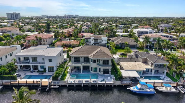 $100,000 | 785 Northeast 70th Street, Boca Raton, FL 33487