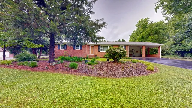 $344,900 | 4211 Village Drive, Trinity, NC 27370