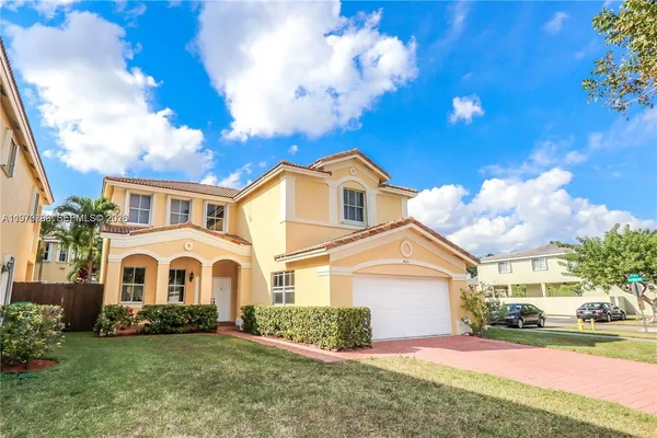 $4,600 | 4612 Northwest 94th Court, Unit 4612, Doral, FL 33178
