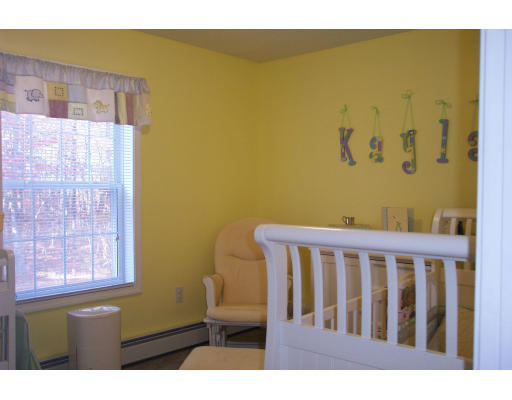 18 Churchill Road Douglas, MA 01516 - Photo 14 of 17 Gallery Image 14