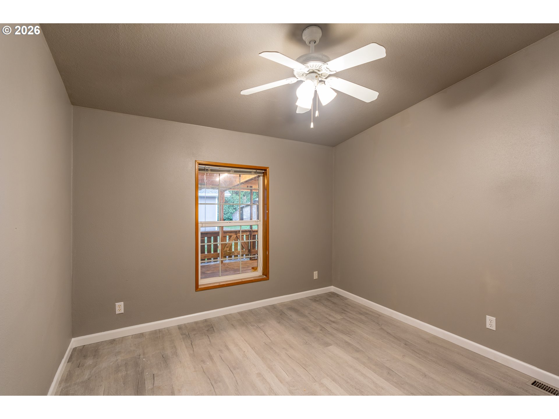 326 Holcomb Road Kelso, WA 98626 - Photo 17 of 48 Gallery Image 17