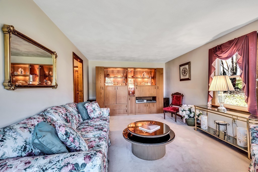 2 Newcastle Road Ashland, MA 01721 - Photo 12 of 25 Gallery Image 12