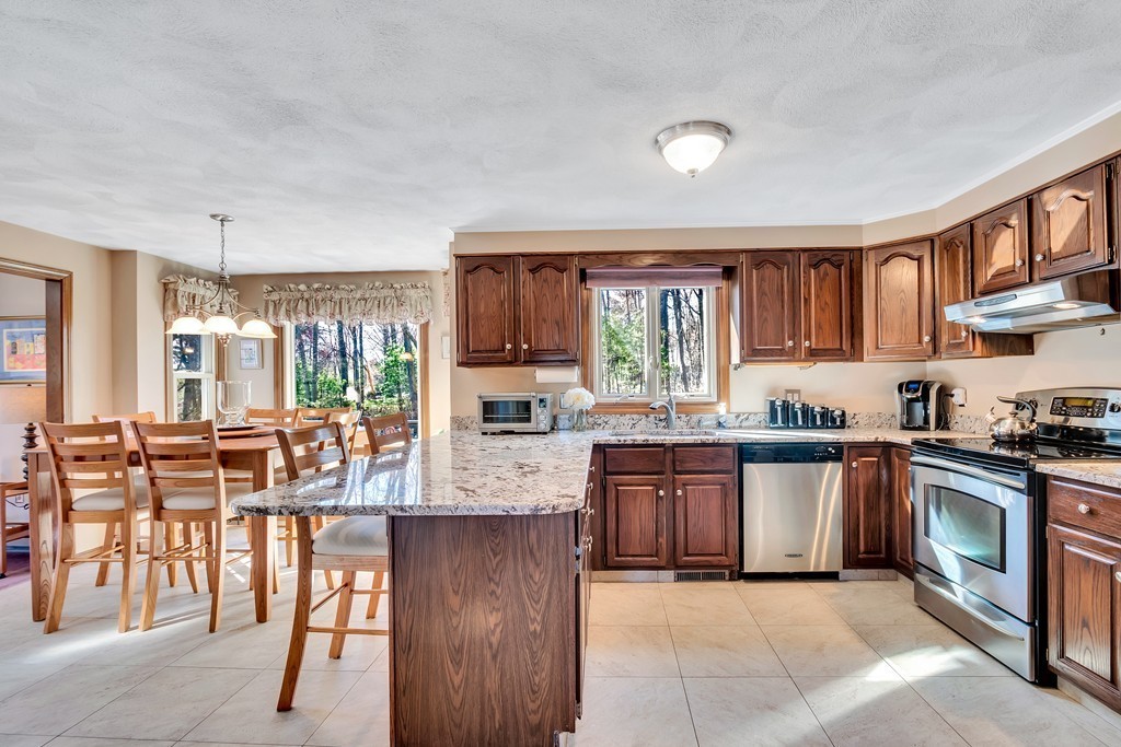 2 Newcastle Road Ashland, MA 01721 - Photo 4 of 25 Gallery Image 4