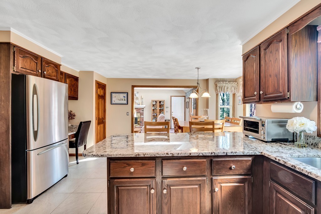 2 Newcastle Road Ashland, MA 01721 - Photo 5 of 25 Gallery Image 5