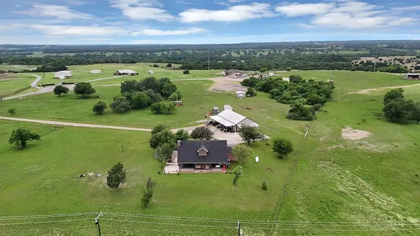 $900,000 | 100 Shadle Ridge Court, Poolville, TX 76487