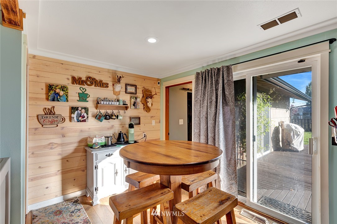 11815 Southeast 168th Street Renton, WA 98058 - Photo 10 of 30 Gallery Image 10
