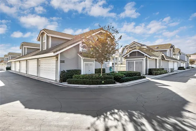 $619,900 | 10371 Garden Grove Boulevard, Unit 27, Garden Grove, CA 92843