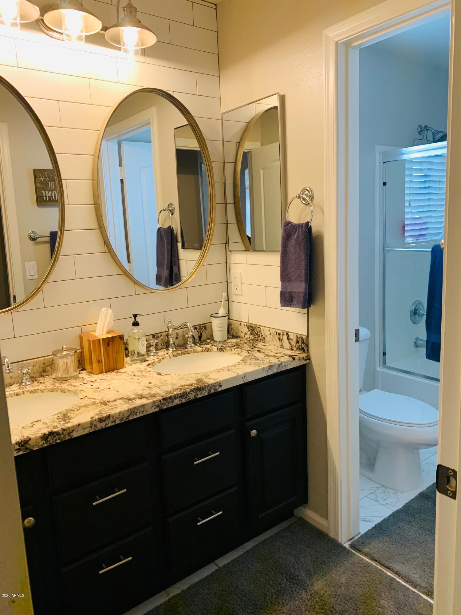 2025 West Caleb Road Phoenix, AZ 85085 - Photo 21 of 23 IMG_4708-preview