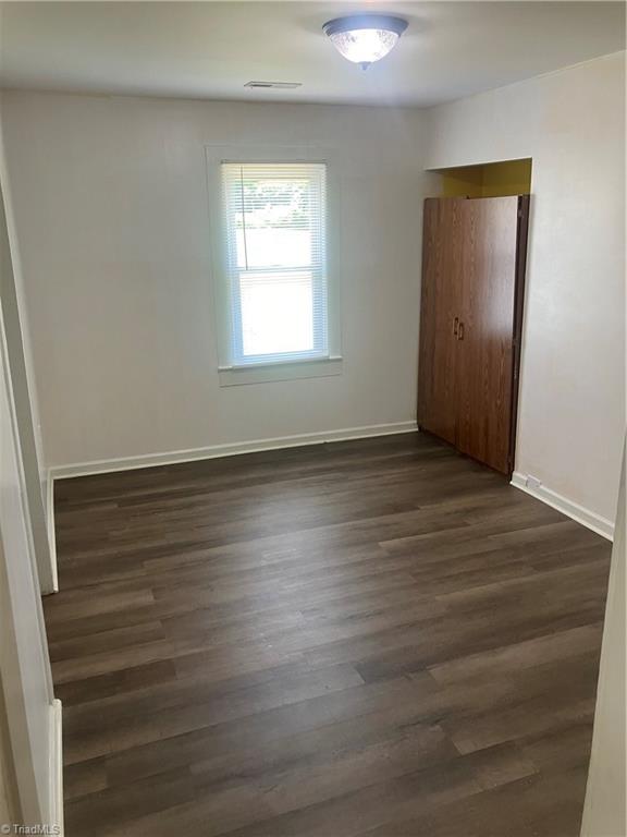268 Blue Ridge Avenue Elkin, NC 28621 - Photo 15 of 22 Dining Room