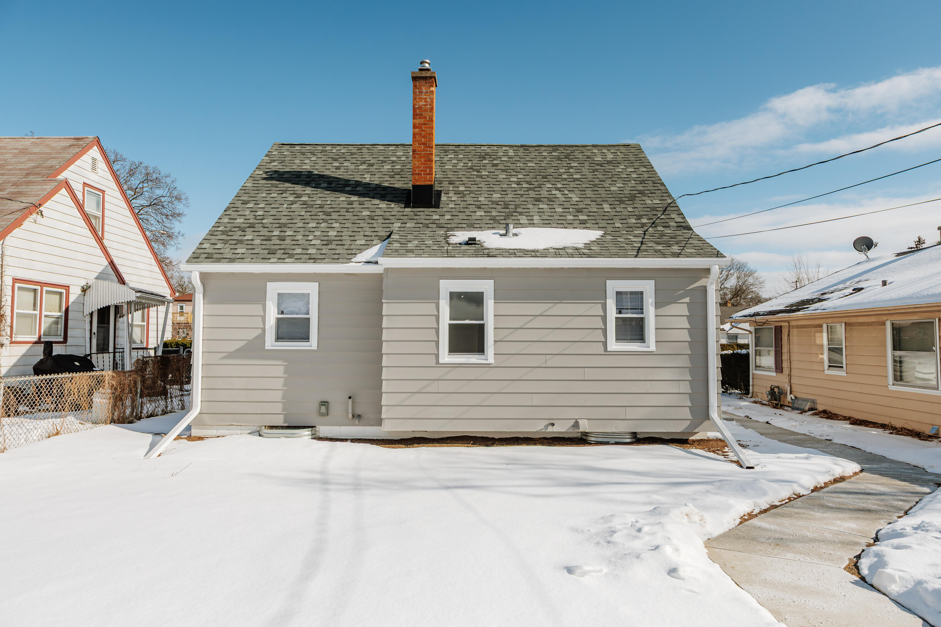 4853 North 60th Street Milwaukee, WI 53218 - Photo 25 of 26 4853 N 60-28