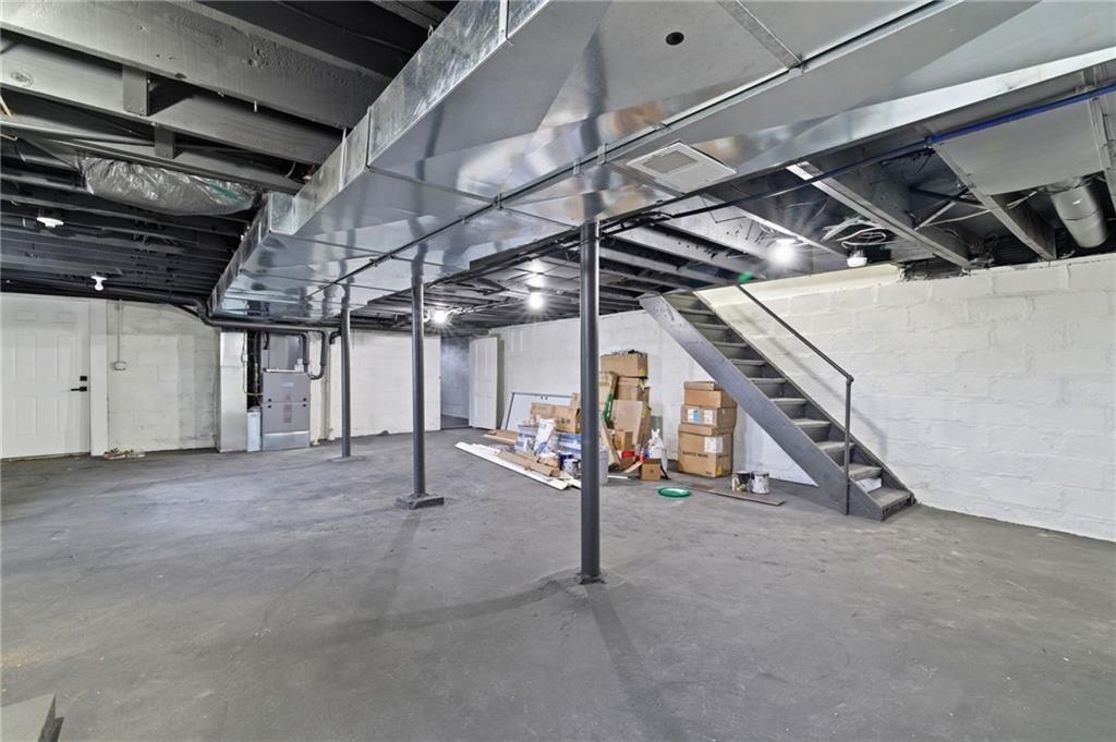 3 3rd Avenue Braddock, PA 15104 - Photo 36 of 46 a view of an empty room with windows