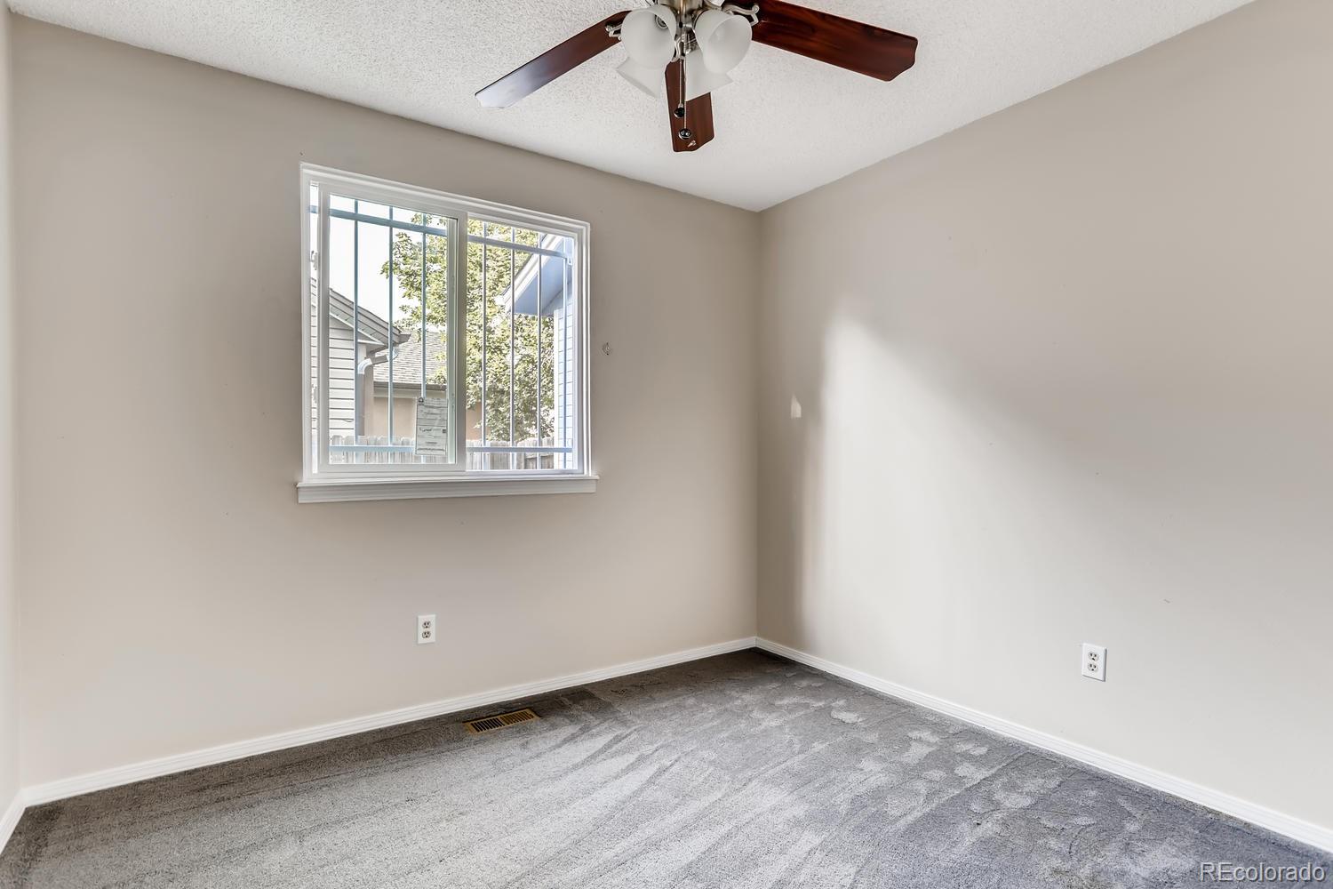 4476 Duluth Way Denver, CO 80239 - Photo 14 of 28