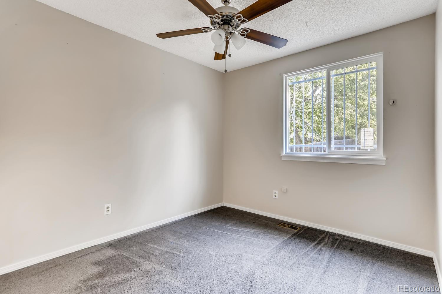 4476 Duluth Way Denver, CO 80239 - Photo 16 of 28