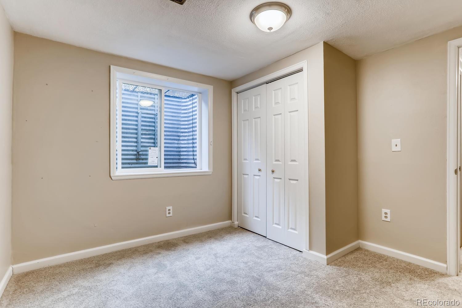 4476 Duluth Way Denver, CO 80239 - Photo 22 of 28