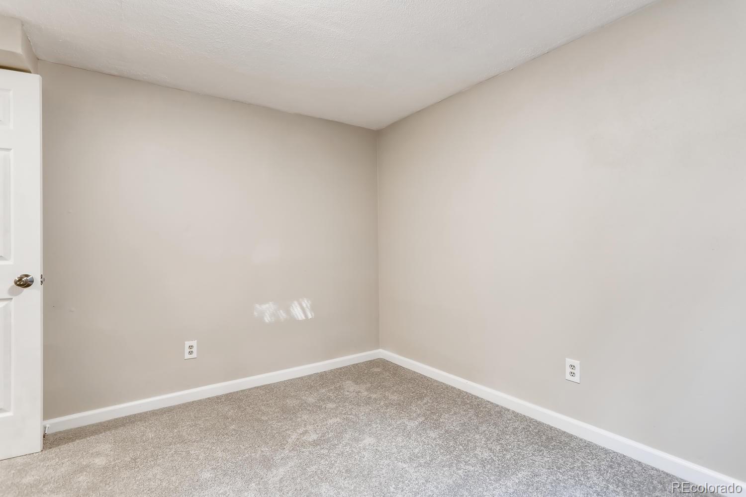 4476 Duluth Way Denver, CO 80239 - Photo 23 of 28