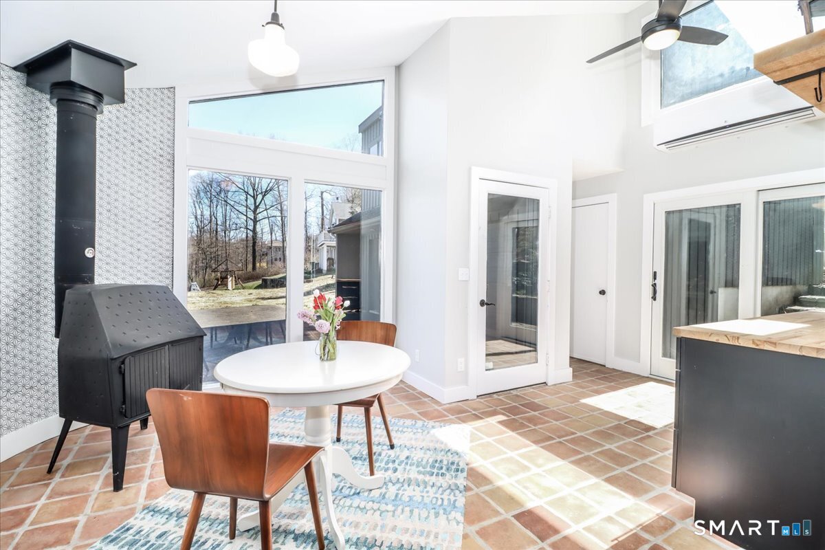 165 Mamanasco Road Ridgefield, CT 06877 - Photo 12 of 40