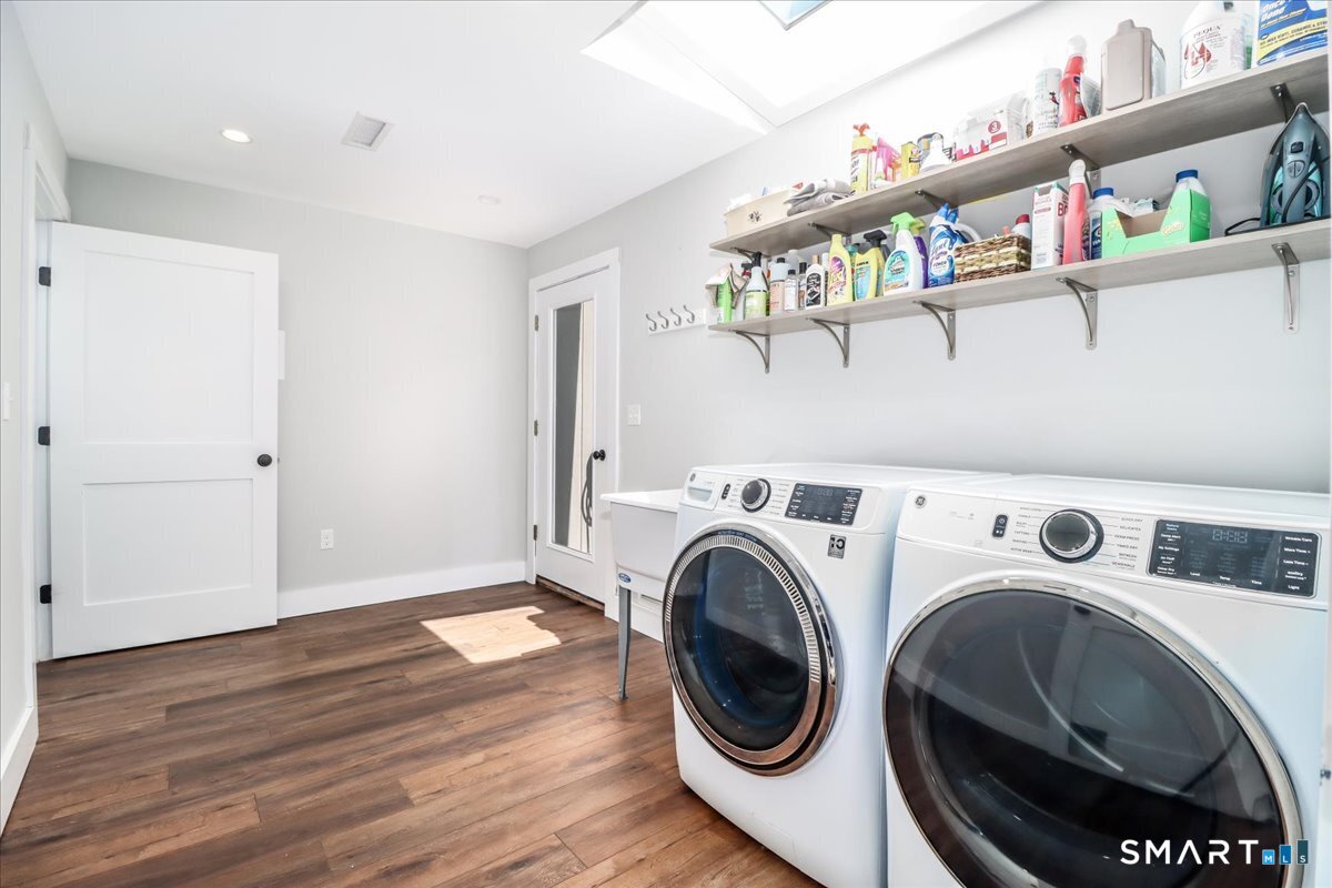 165 Mamanasco Road Ridgefield, CT 06877 - Photo 17 of 40