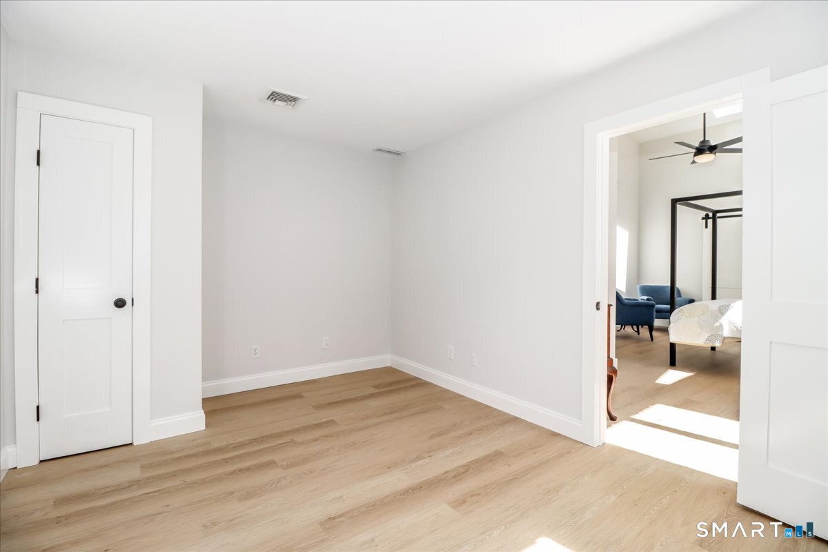 165 Mamanasco Road Ridgefield, CT 06877 - Photo 24 of 40