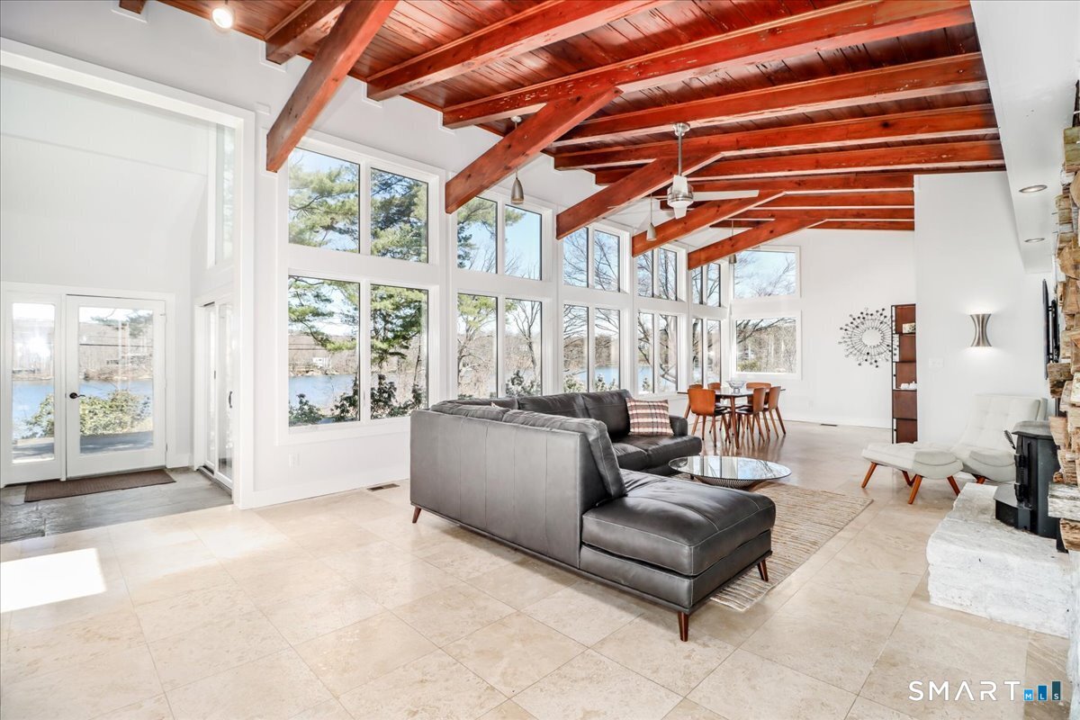 165 Mamanasco Road Ridgefield, CT 06877 - Photo 3 of 40