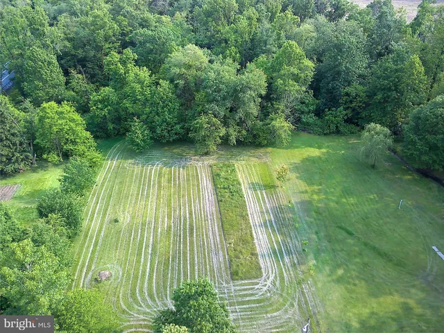 $550,000 | 3498 Carlisle Road, Gardners, PA 17324