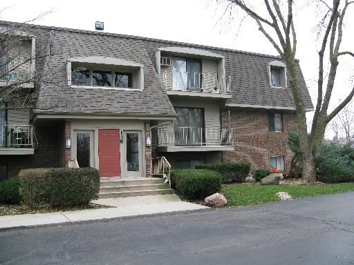 158 East Bailey Road, Unit E Naperville, IL 60565 - Photo 1 of 2