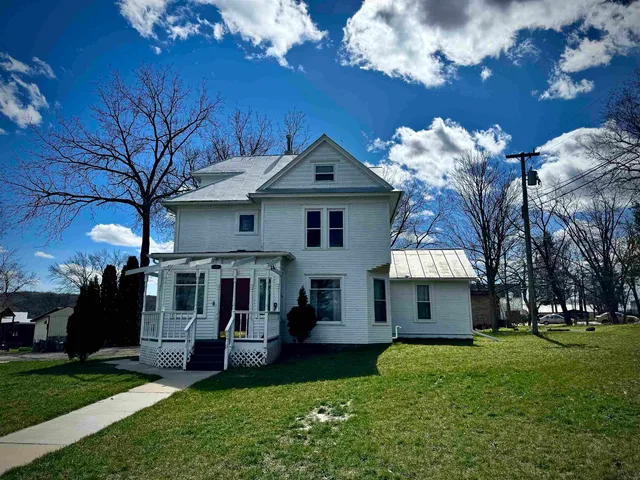 $399,900 | 170 East Main Street, Merrimac, WI 53561