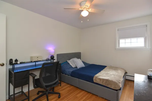 $649,900 | 40 Barkland Drive, Derry, NH 03038