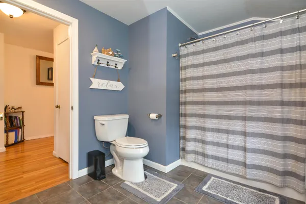 $649,900 | 40 Barkland Drive, Derry, NH 03038