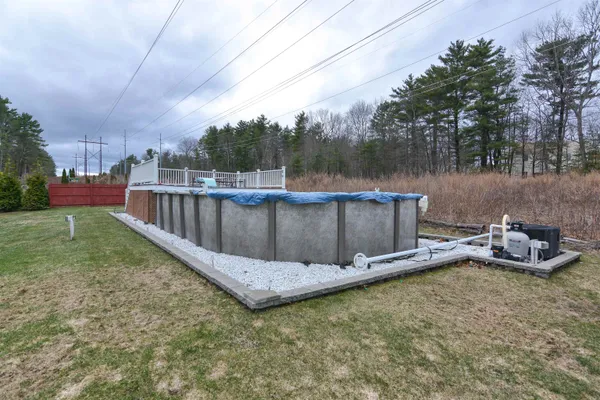 $649,900 | 40 Barkland Drive, Derry, NH 03038