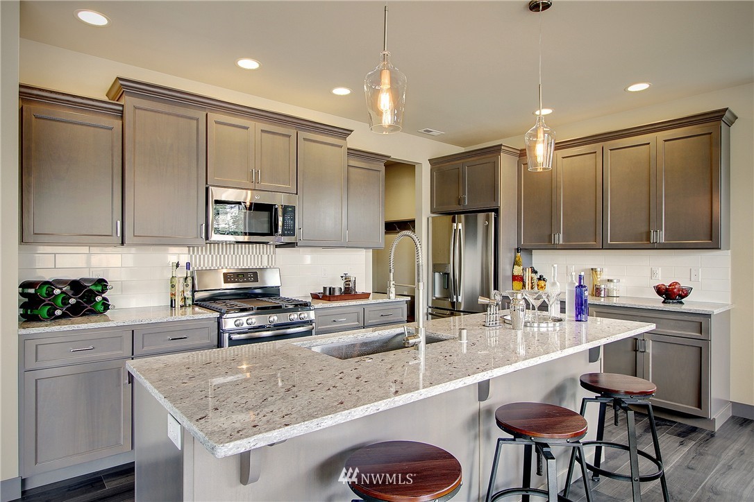 4013 147th Place Southeast, Unit 17 Bothell, WA 98012 - Photo 9 of 22 Gallery Image 9