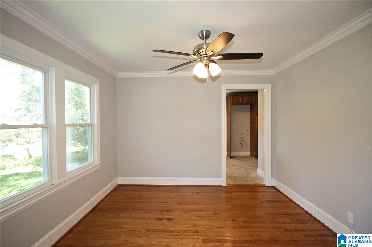 453 Exeter Drive Birmingham, AL 35206 - Photo 9 of 34
