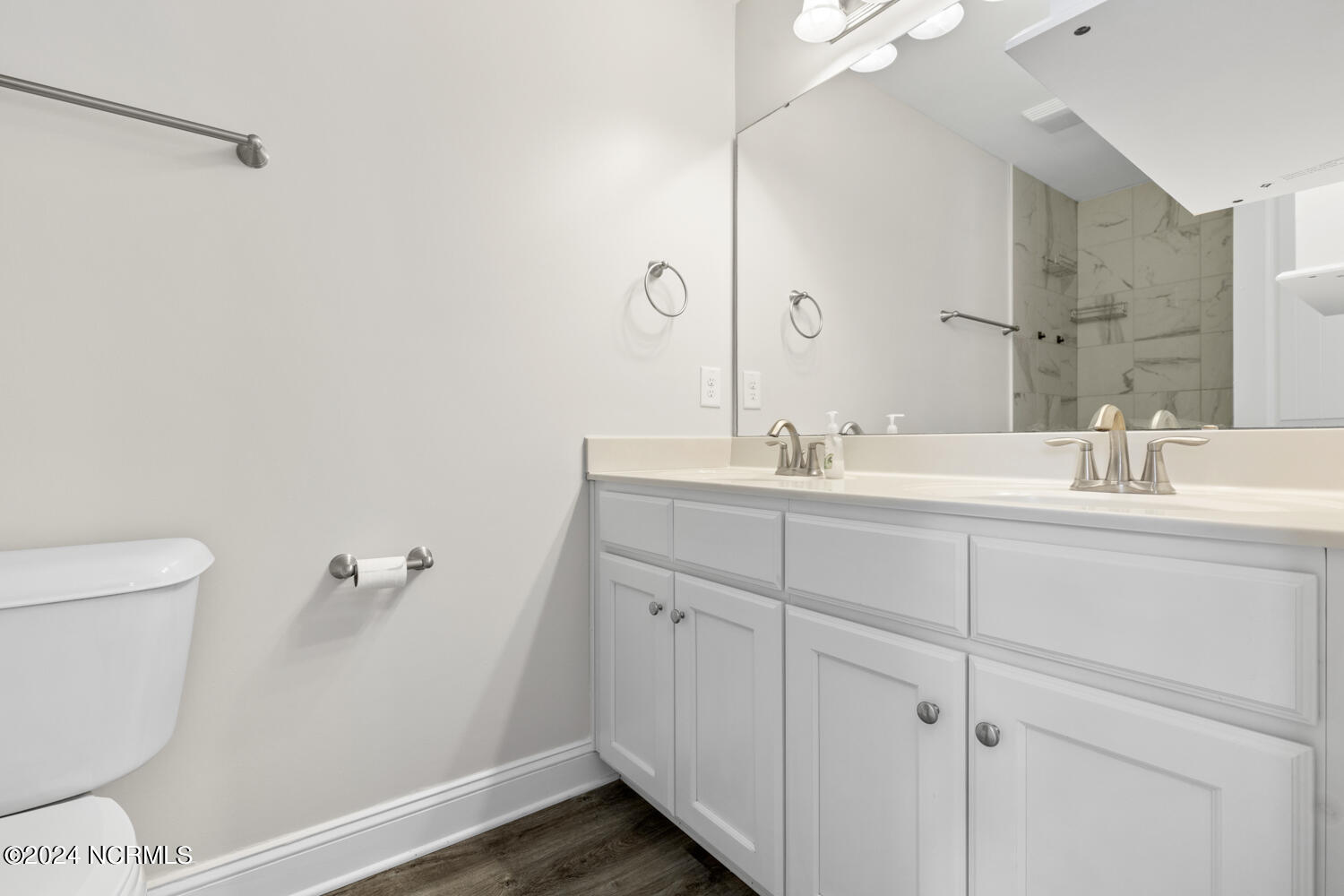 102 Bay Tree Circle Hampstead, NC 28443 - Photo 11 of 24 baytree-13