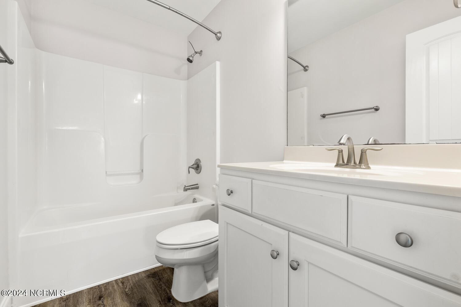 102 Bay Tree Circle Hampstead, NC 28443 - Photo 5 of 24 baytree-19