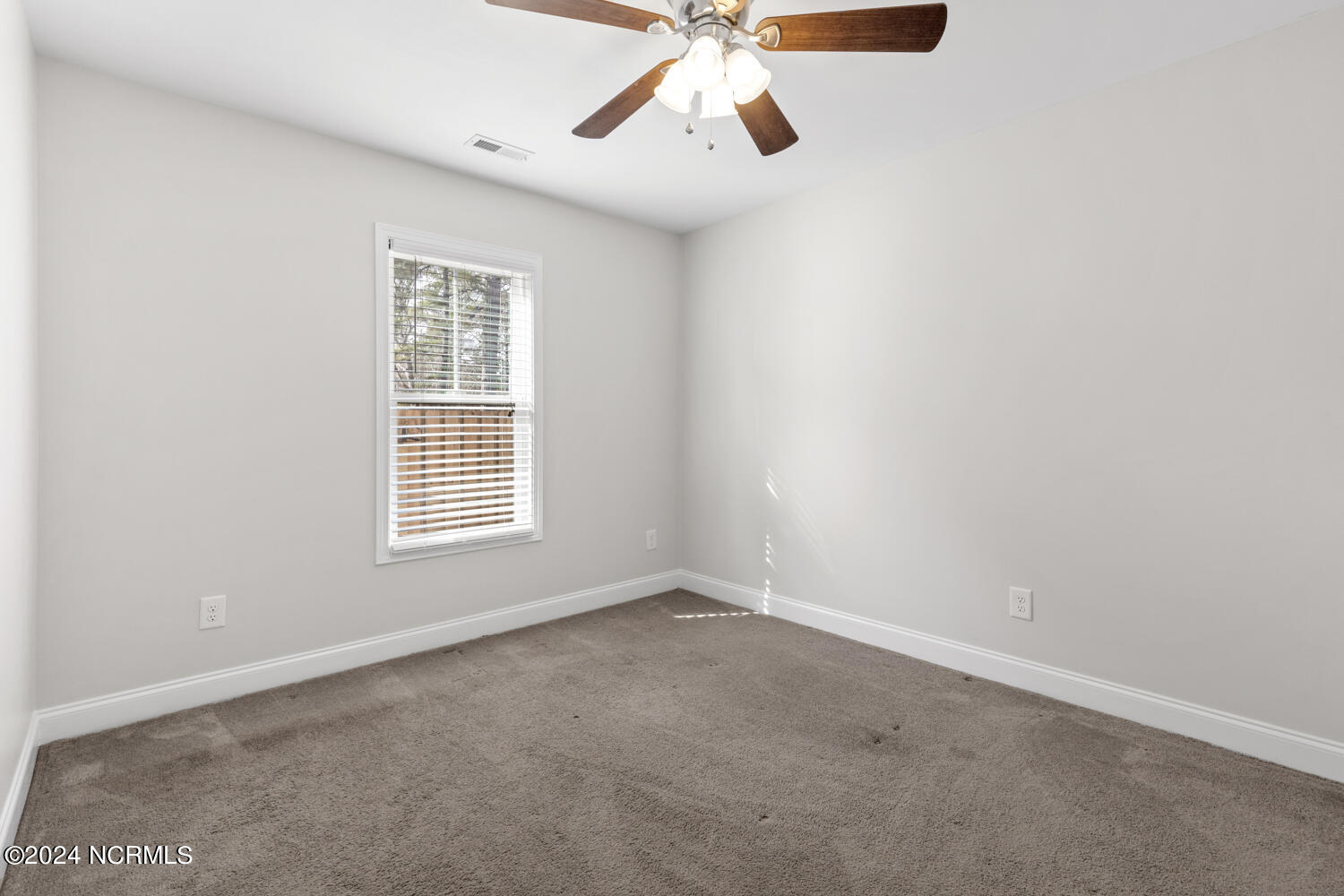 102 Bay Tree Circle Hampstead, NC 28443 - Photo 9 of 24 baytree-15